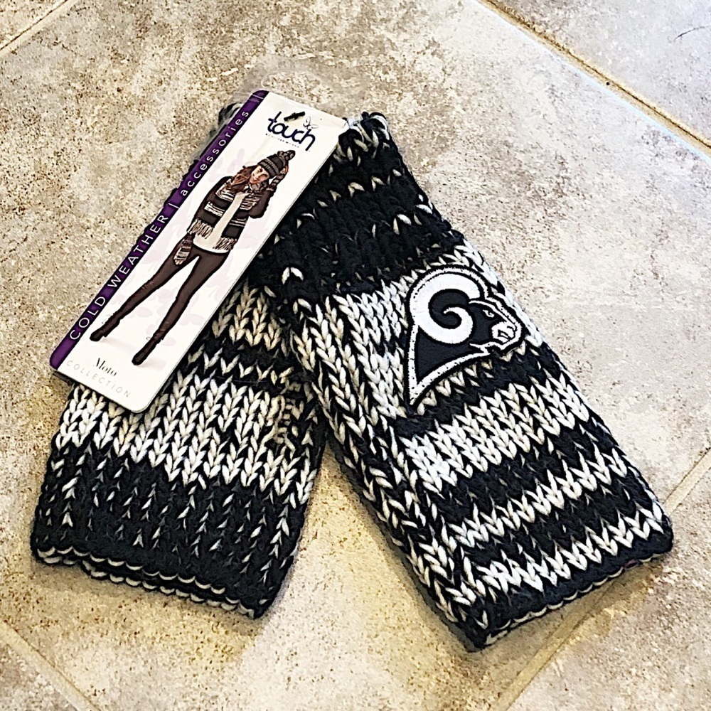 🆕 Los Angeles Rams NFL knit hand warmers